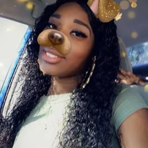 Meet your Posher, Trina